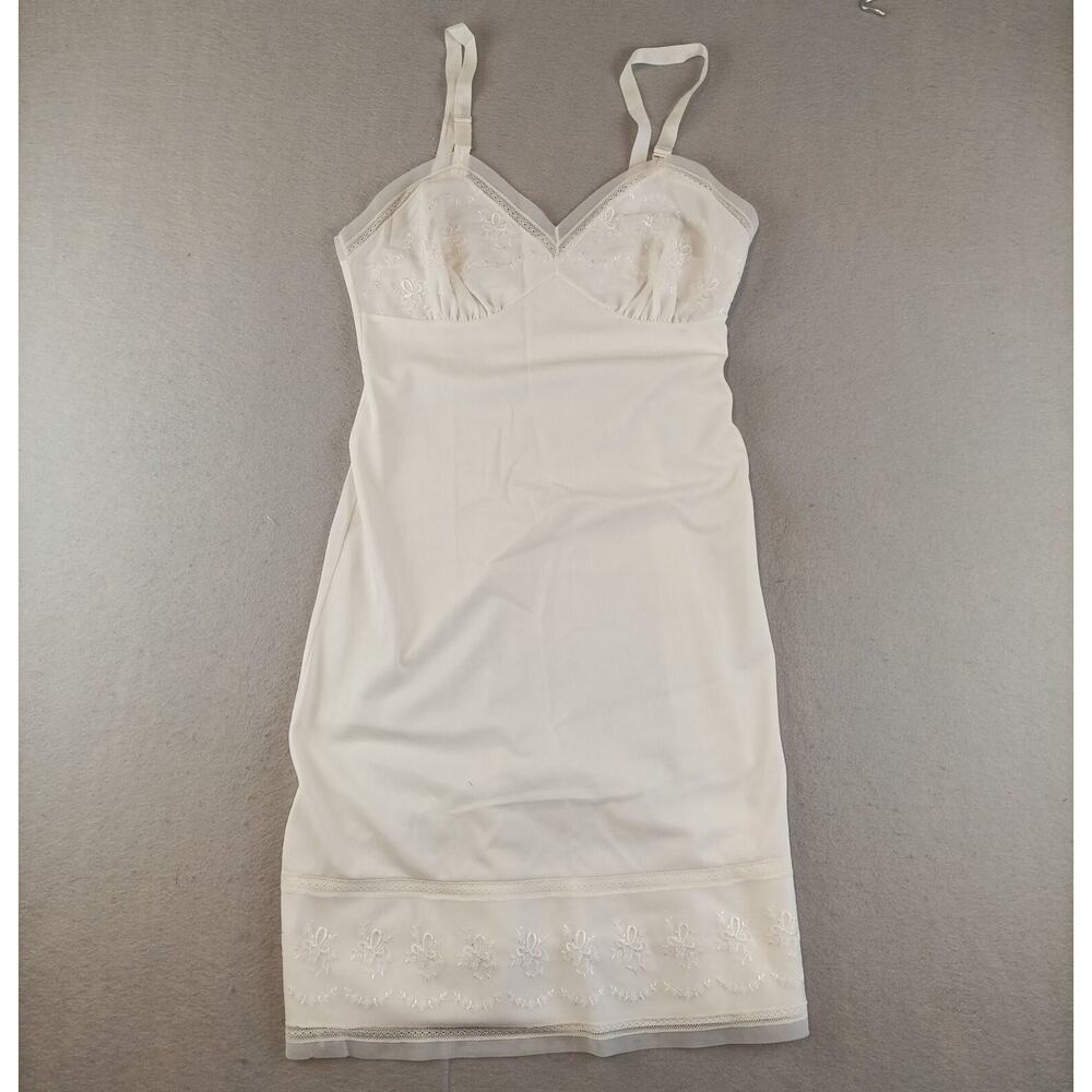 Vintage Snowdon Slip 34 Off White Lace Trim Nylon Embroidered Lingerie 530